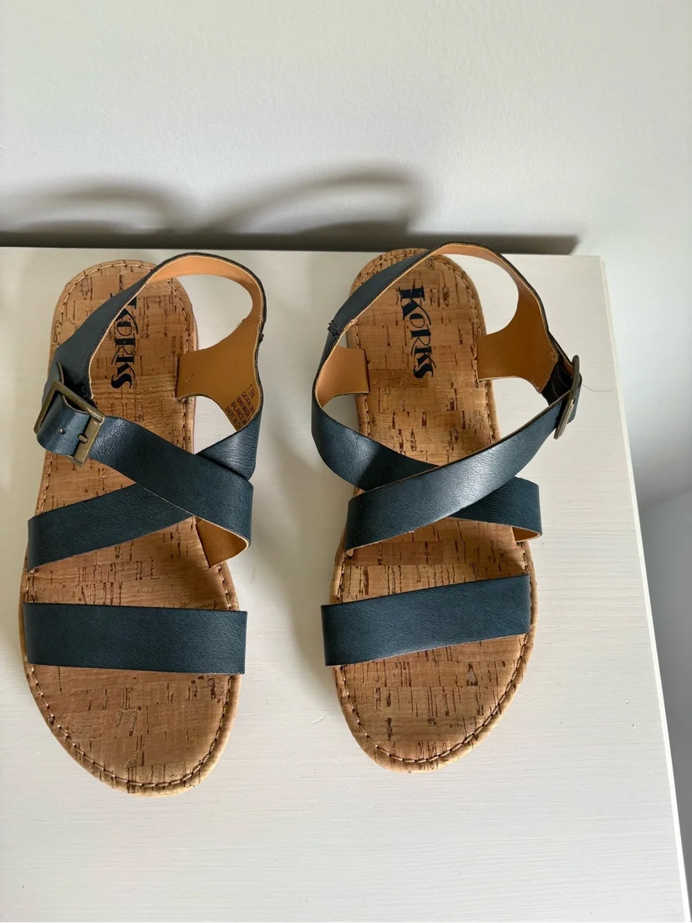 KORKS Jerrik Navy Blue Strappy Cork Flat Sandals Size 7.5 Eco Leather Comfort